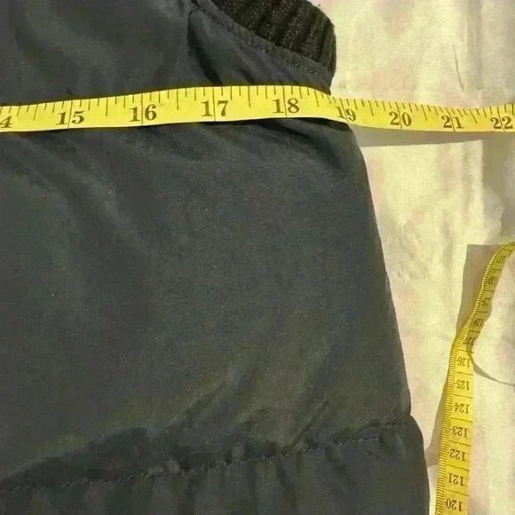 Sweaty Betty Venture Padded Fleece Gilet in Black Vest XS - Picture 11 of 13